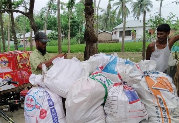 岂曰无衣  与子同裳(图2)